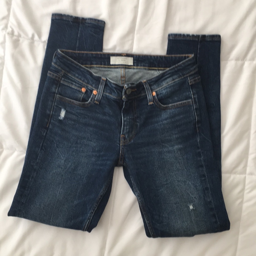 Levi’s distressed jeans